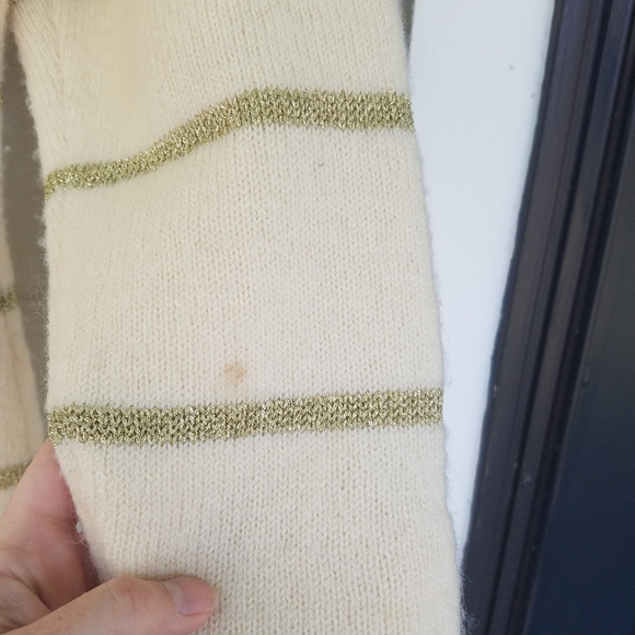 Vintage Grandma Style Cardigan Sweater Wool Cream And Gold Sz Small VtgHong Kong - Picture 9 of 14